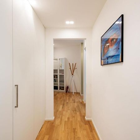 Spacious & Comfortable Apartment In Duomo By Easylife 米兰 外观 照片
