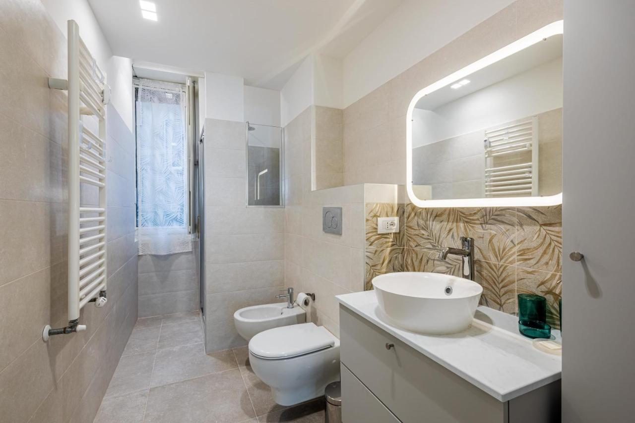 Spacious & Comfortable Apartment In Duomo By Easylife 米兰 外观 照片